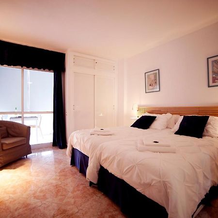 Apartamentos Dc Benalmádena Exteriér fotografie