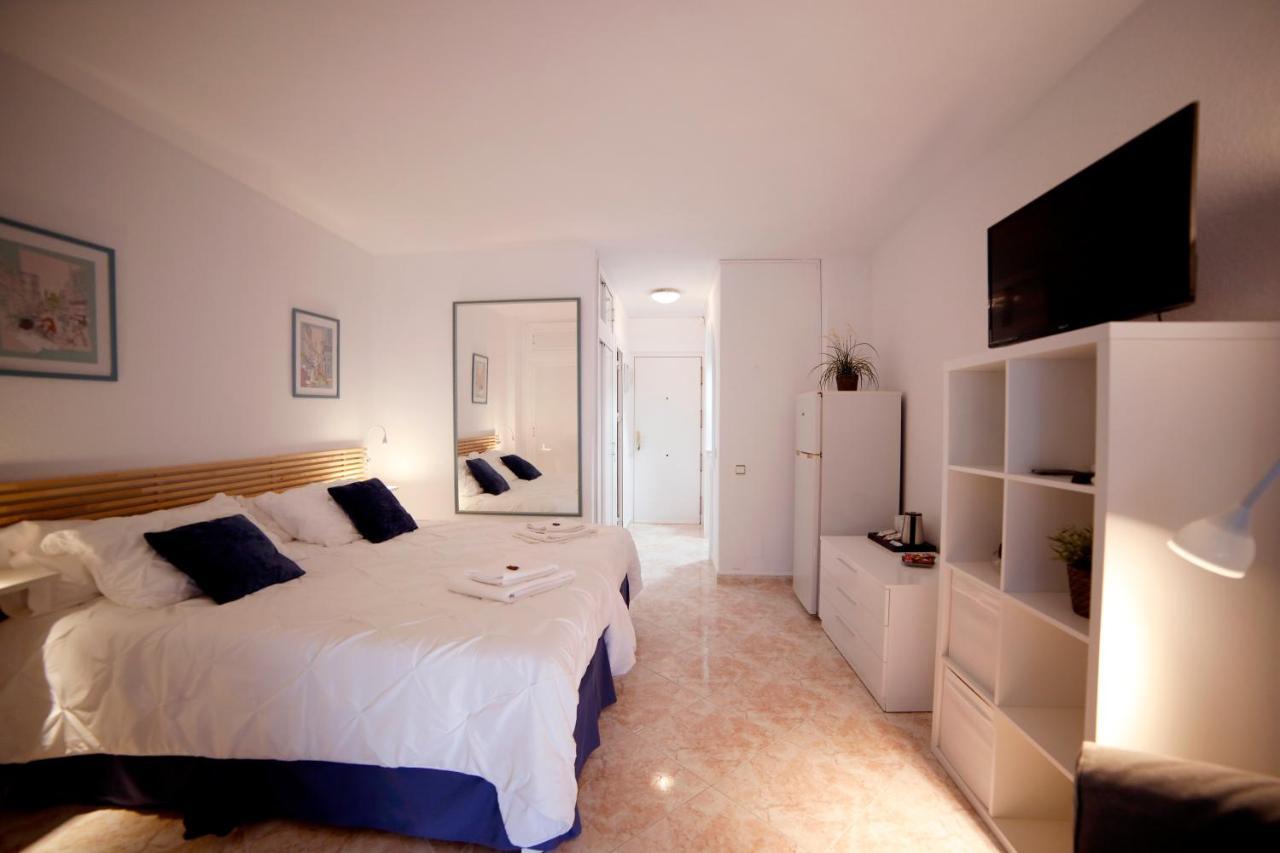 Apartamentos Dc Benalmádena Exteriér fotografie