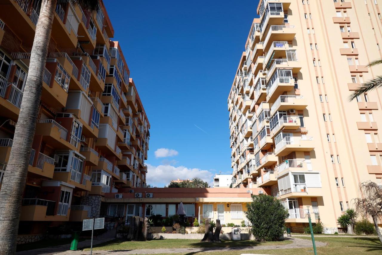 Apartamentos Dc Benalmádena Exteriér fotografie